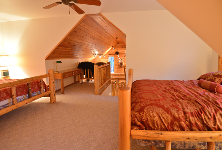 Upper Peninsula Cabin and Vacation Home Rental on Manistique River